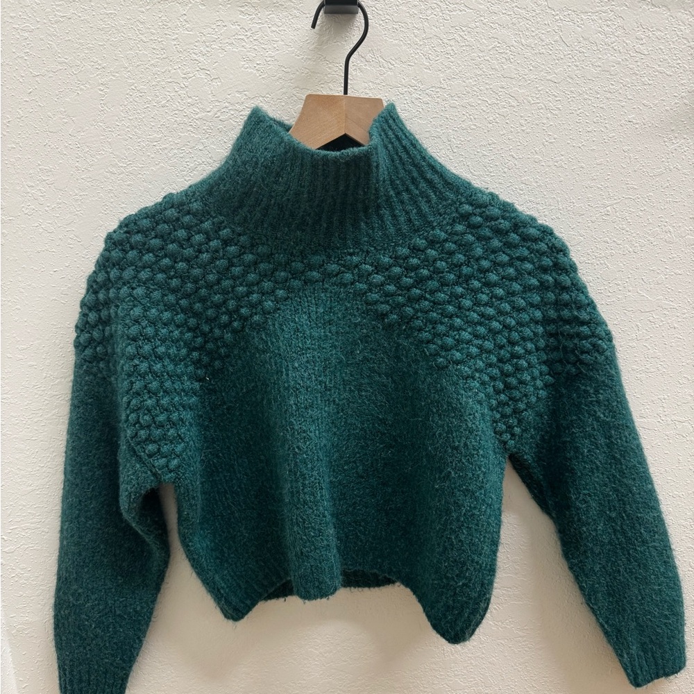 FREE PEOPLE Cropped Textured Turtleneck Sweater